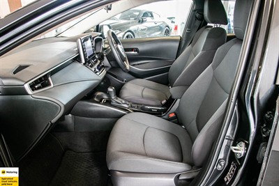 2020 Toyota Corolla - Thumbnail