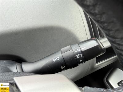 2013 Toyota Prius - Thumbnail