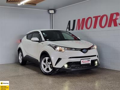 2017 Toyota C-HR - Thumbnail