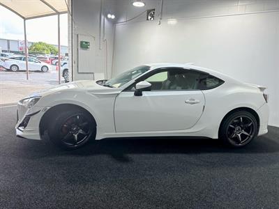 2013 Toyota 86 - Thumbnail