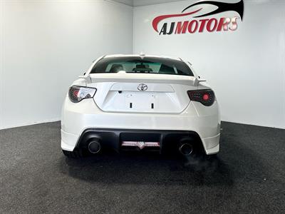 2013 Toyota 86 - Thumbnail