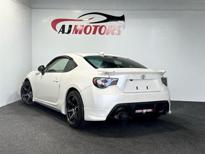 2013 Toyota 86 - Thumbnail