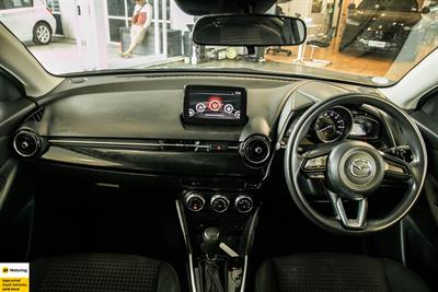 2017 Mazda Demio - Thumbnail