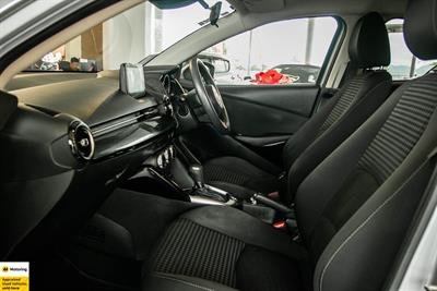 2017 Mazda Demio - Thumbnail