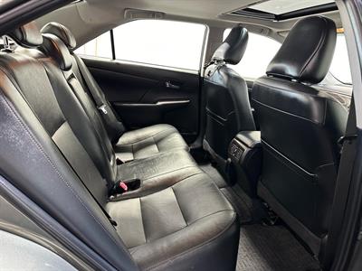 2012 Toyota Camry - Thumbnail