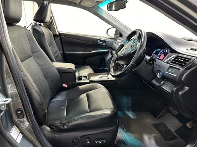 2012 Toyota Camry - Thumbnail