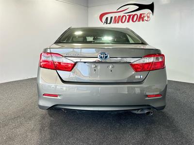 2012 Toyota Camry - Thumbnail