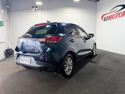 2016 Mazda Demio - Thumbnail