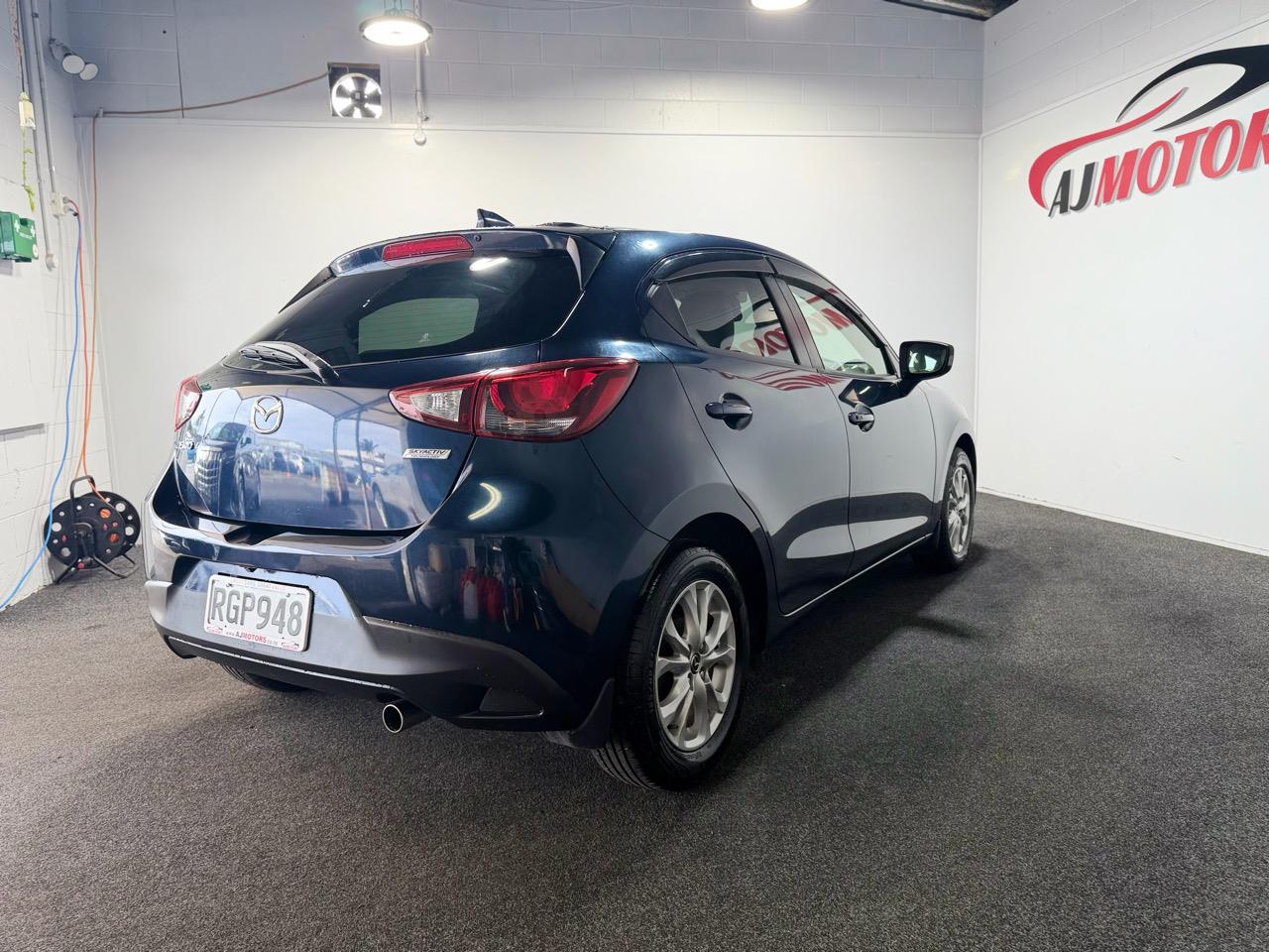 2016 Mazda Demio