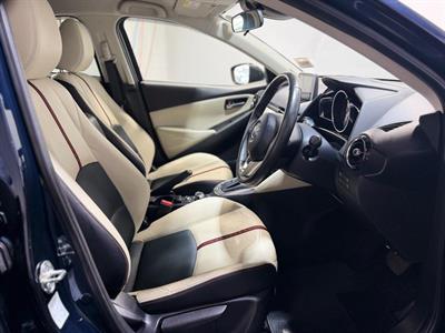 2016 Mazda Demio - Thumbnail