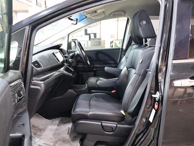 2014 Honda Odyssey - Thumbnail