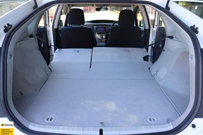 2013 Toyota Prius - Thumbnail