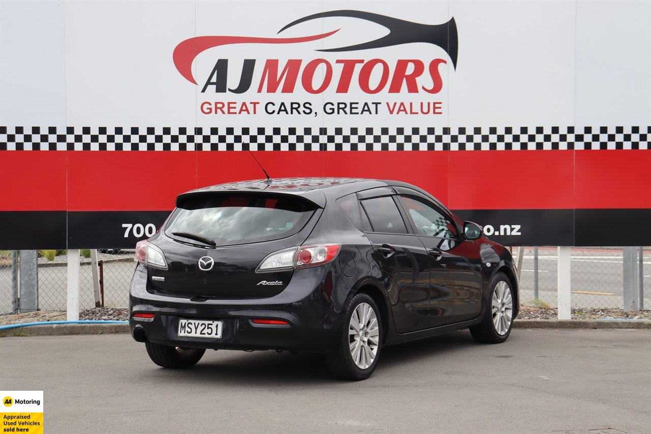 2010 Mazda Axela
