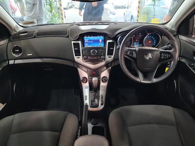 2017 Holden Cruze - Thumbnail
