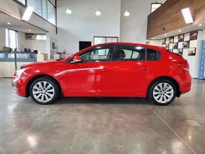 2017 Holden Cruze - Thumbnail