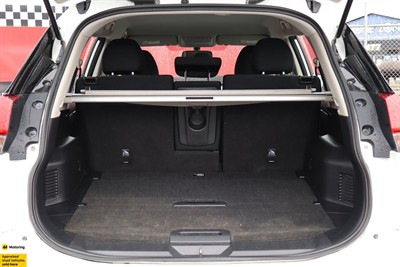 2022 Nissan X-Trail - Thumbnail