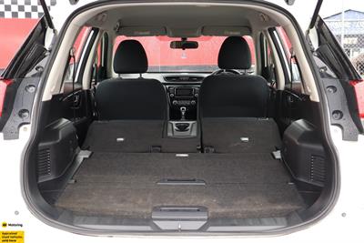 2022 Nissan X-Trail - Thumbnail