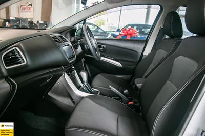 2015 Suzuki S-Cross - Thumbnail