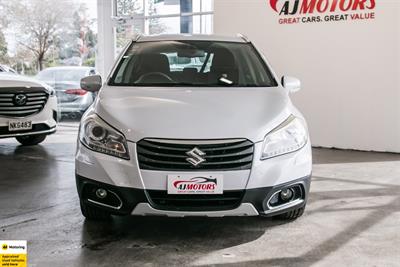 2015 Suzuki S-Cross - Thumbnail