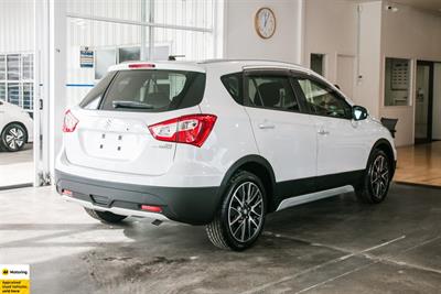 2015 Suzuki S-Cross - Thumbnail