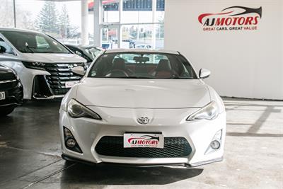 2013 Toyota 86 - Thumbnail