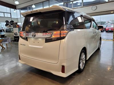 2015 Toyota Vellfire - Thumbnail