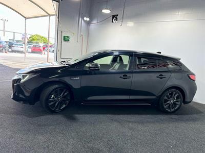 2019 Toyota Corolla - Thumbnail