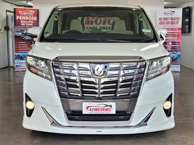 2016 Toyota Alphard - Thumbnail