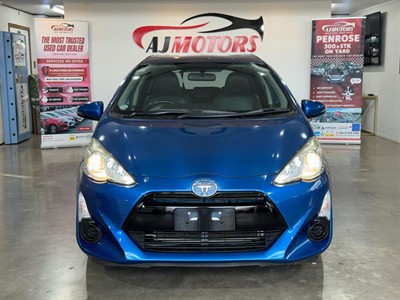 2015 Toyota Aqua - Thumbnail