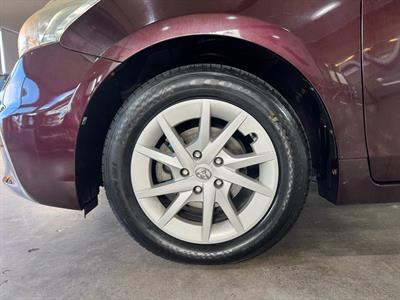 2013 Toyota Prius - Thumbnail