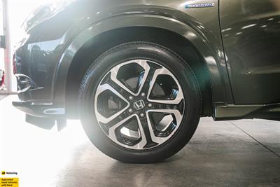 2015 Honda Vezel - Thumbnail