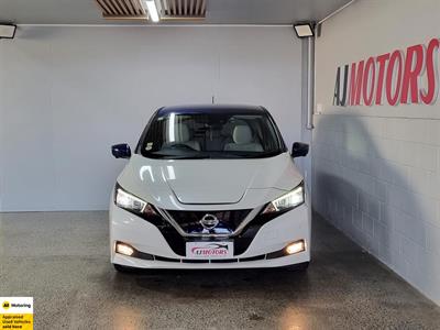 2019 Nissan Leaf - Thumbnail