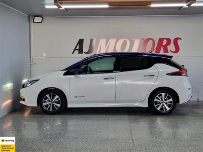 2019 Nissan Leaf - Thumbnail