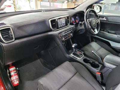 2021 Kia Sportage - Thumbnail