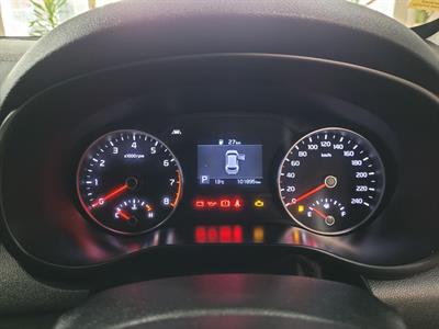 2021 Kia Sportage - Thumbnail