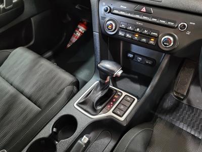 2021 Kia Sportage - Thumbnail