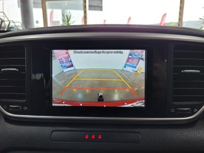 2021 Kia Sportage - Thumbnail