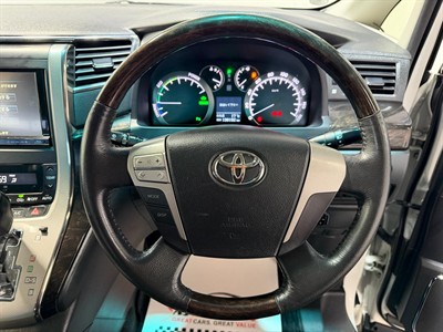 2014 Toyota Vellfire - Thumbnail