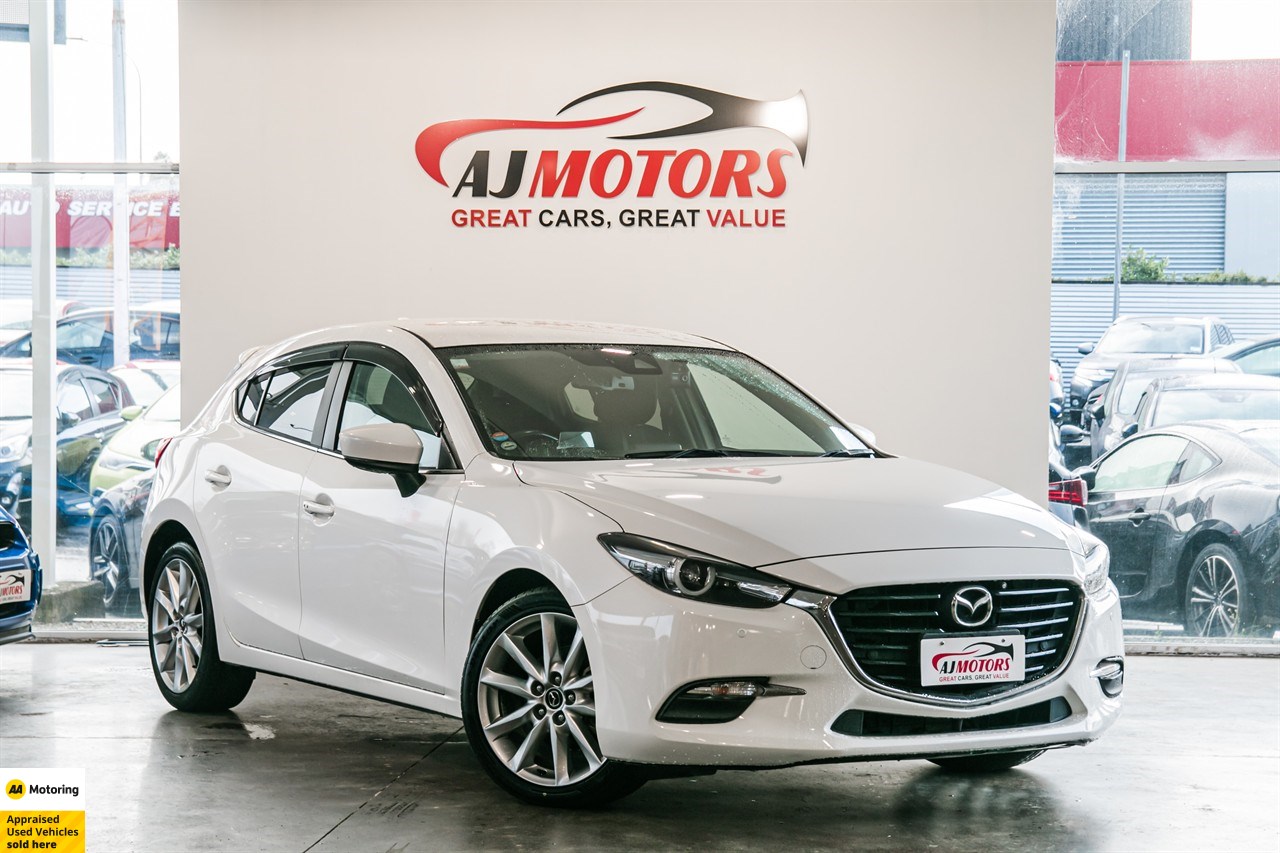 2018 Mazda Axela