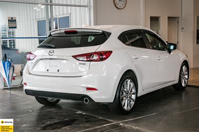2018 Mazda Axela - Thumbnail