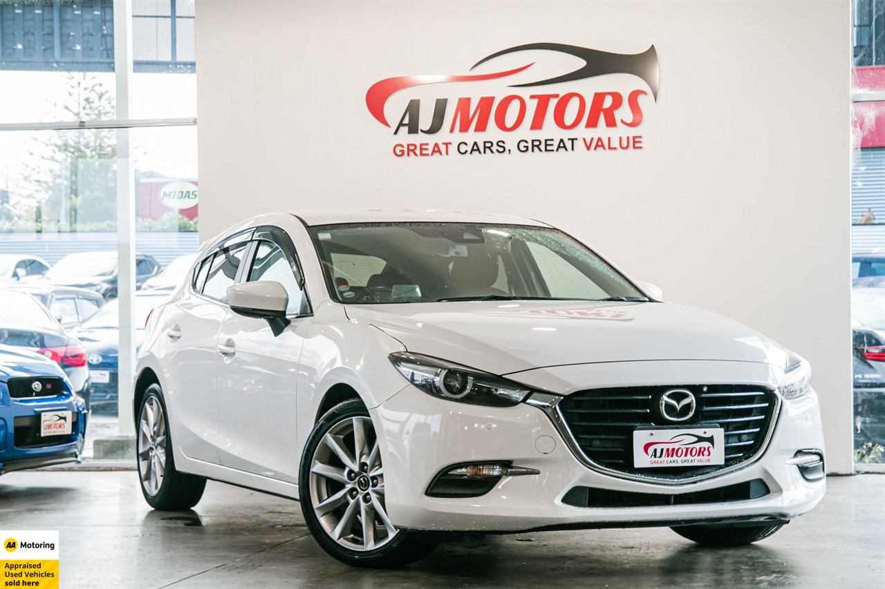 2018 Mazda Axela
