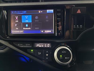 2016 Toyota Aqua - Thumbnail