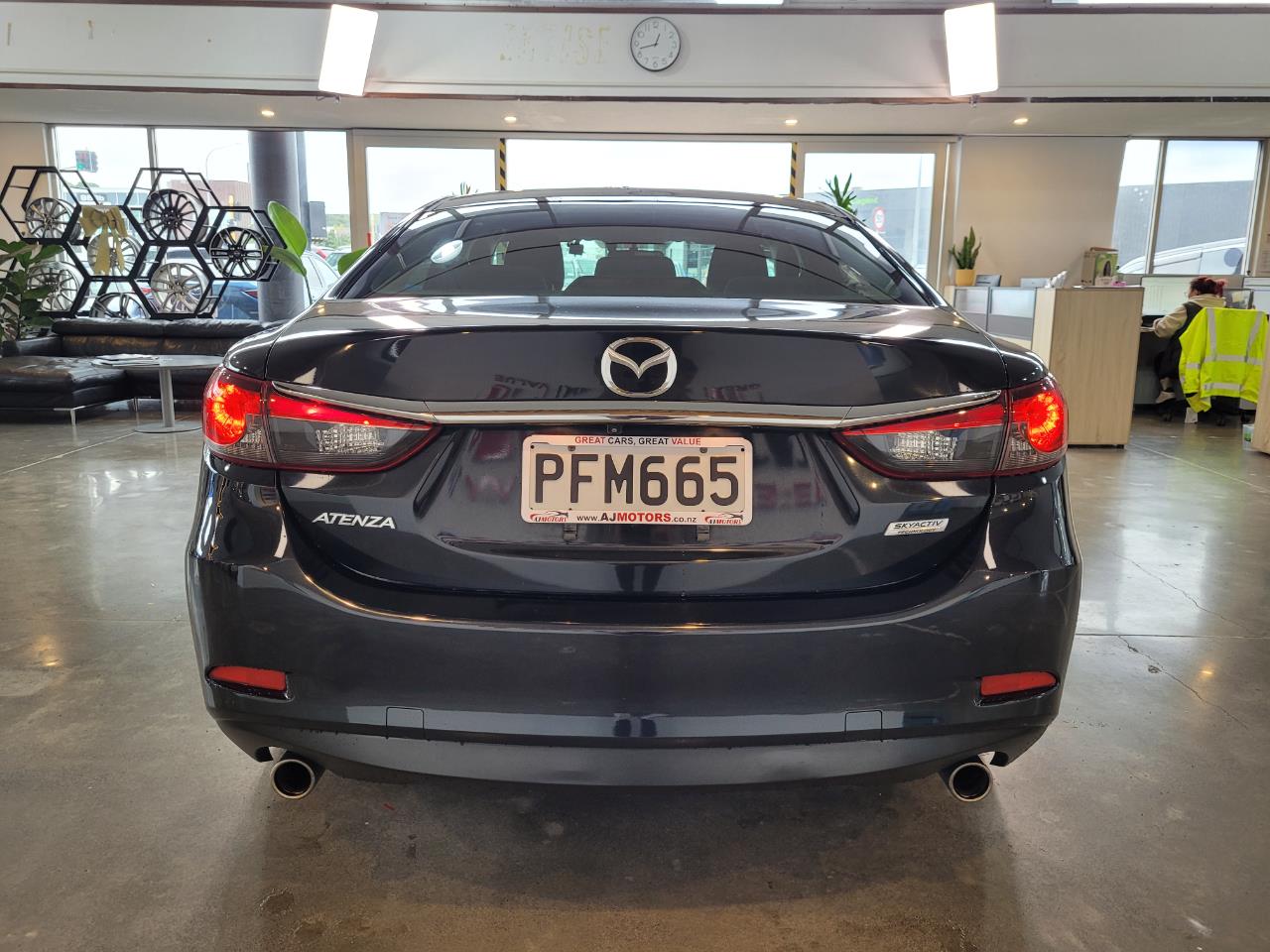 2013 Mazda Atenza