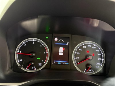 2020 Toyota Hiace - Thumbnail