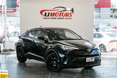 2020 Toyota C-HR - Thumbnail