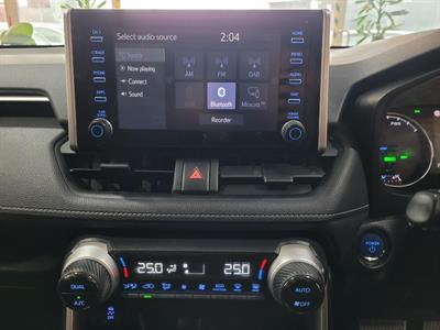 2021 Toyota RAV4 - Thumbnail