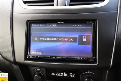 2015 Suzuki Swift - Thumbnail