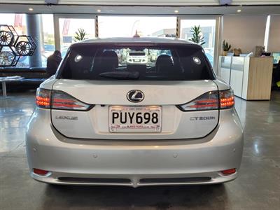 2012 Lexus CT 200h - Thumbnail