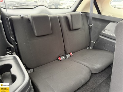 2022 Mitsubishi Outlander - Thumbnail