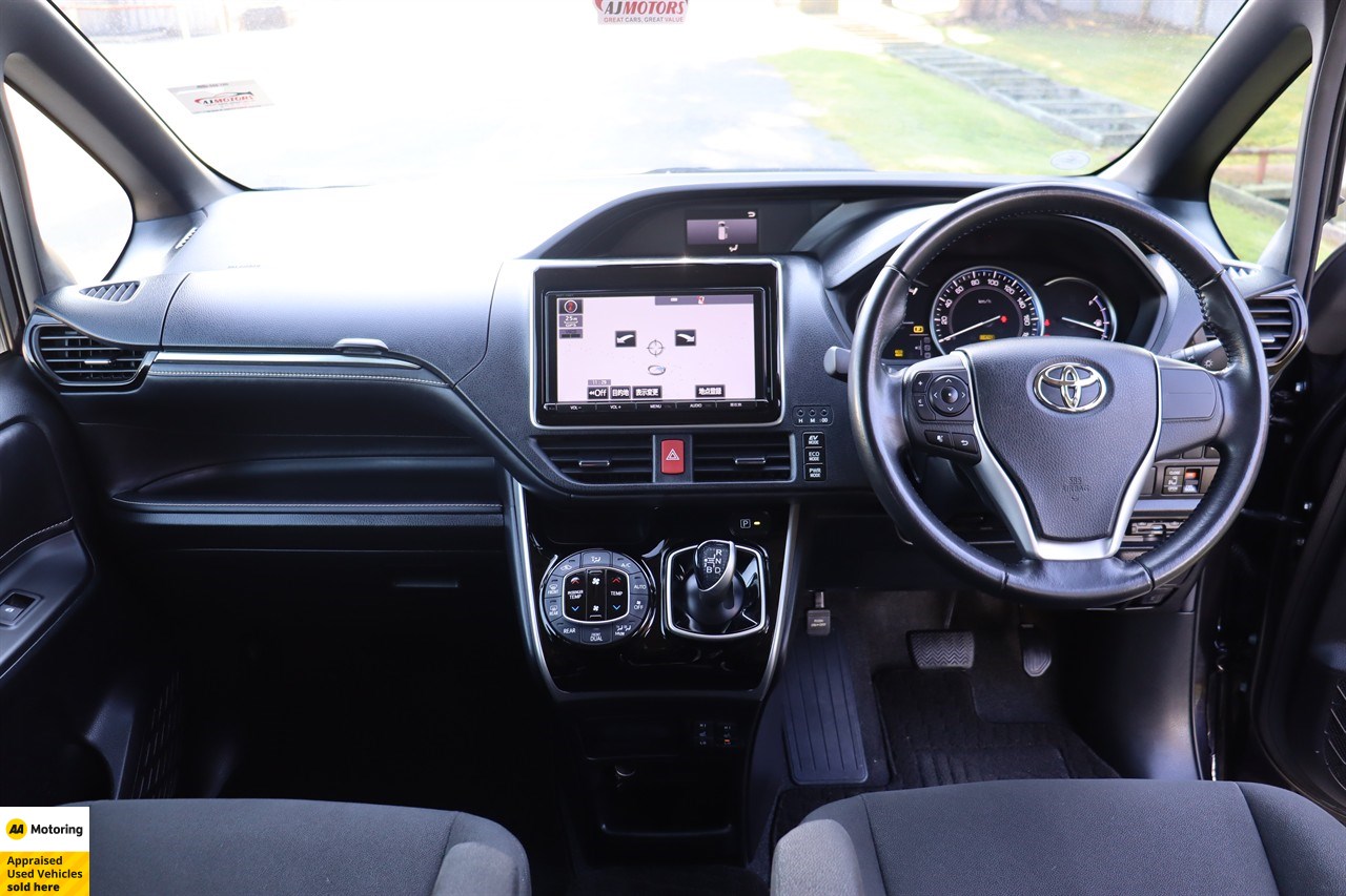 2017 Toyota Esquire